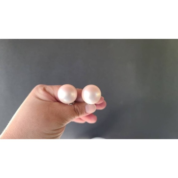 Iridescent Pink Dome Clip-on Earrings - Picture 4 of 10